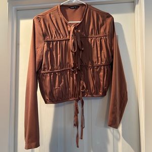 SHEIN TIE FRONT RUCHED TOP SZ S